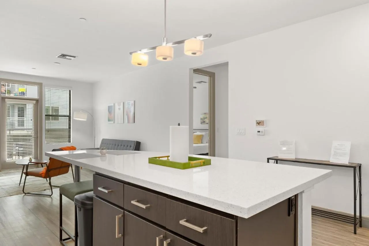 Modern 2Br Cozysuites On Town Lake Waterfront 11 Tempe United States
